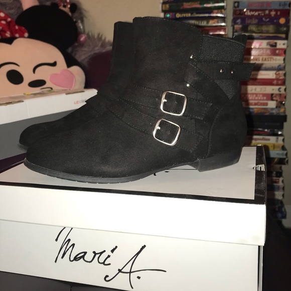 EUC Suede Ankle Boots - Picture 1 of 6